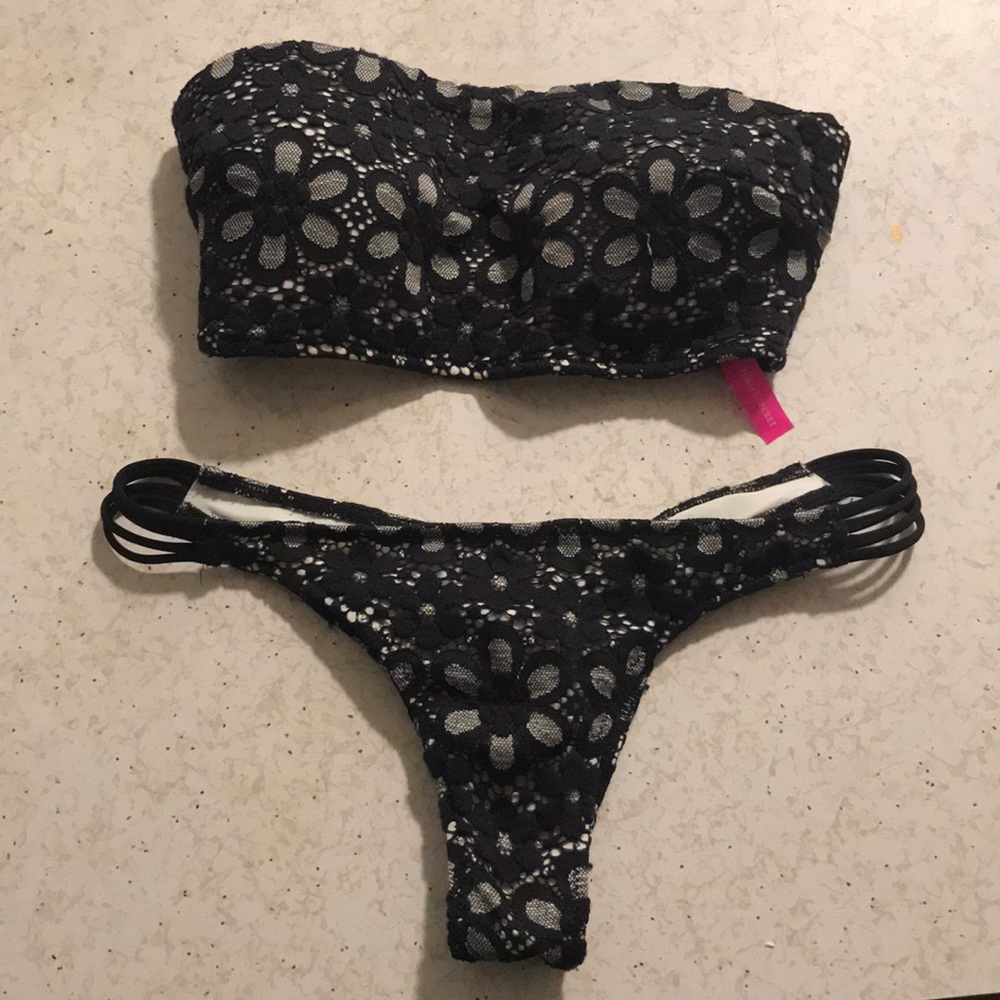 Victoria’s Secret Set!!!